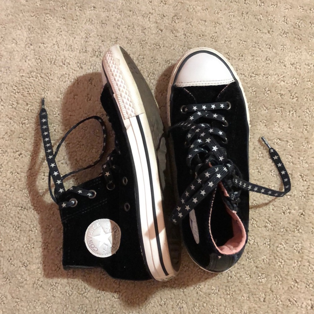 kids black velvet sparkle converse with star laces